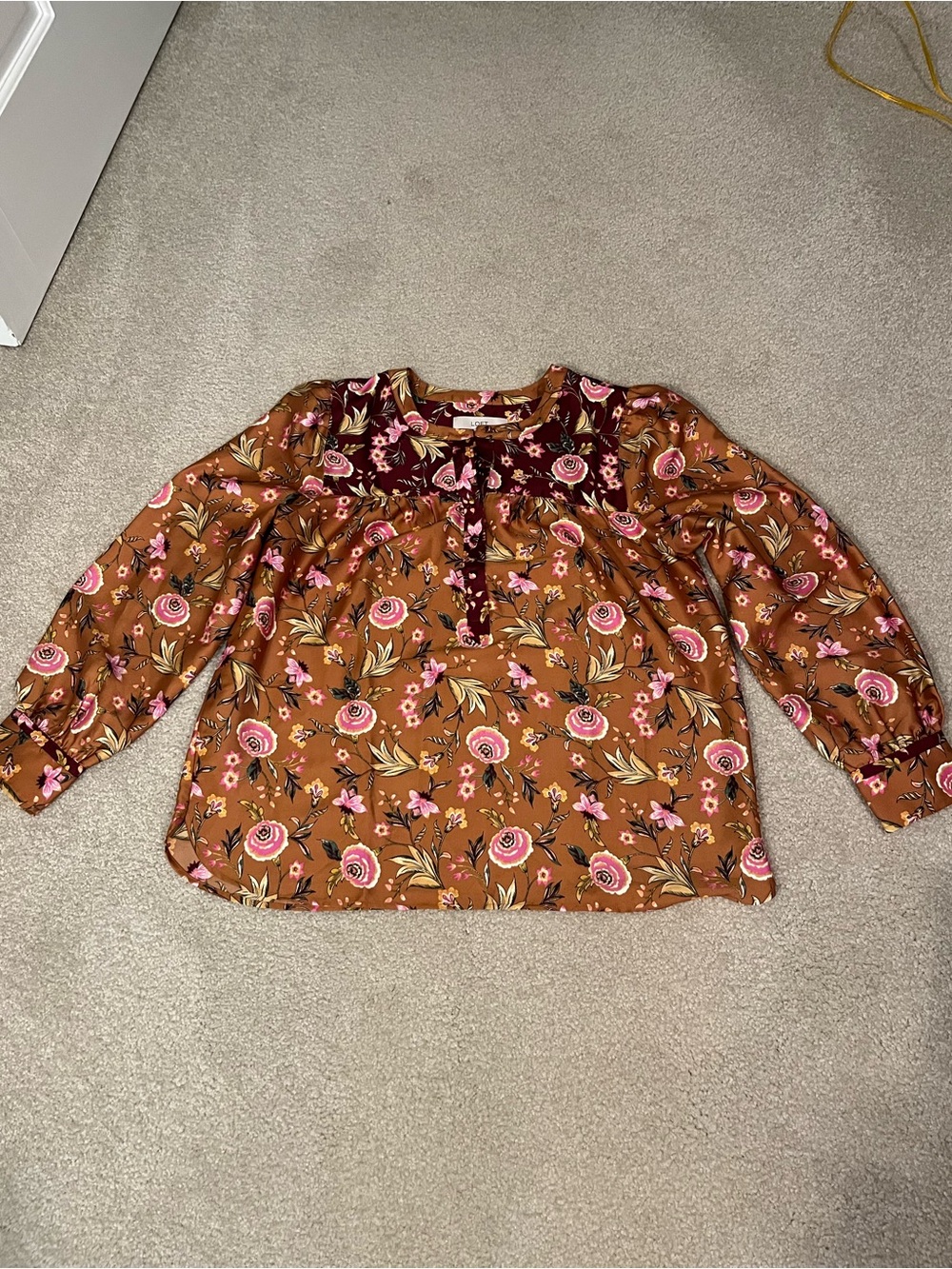 LOFT women’s large Floral Peasant Blouse - Pink Floral on Rust size Large